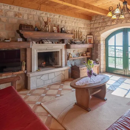 Stolovi With Panorama View By Guide Vila *