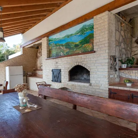 Stolovi With Panorama View By Guide Willa *