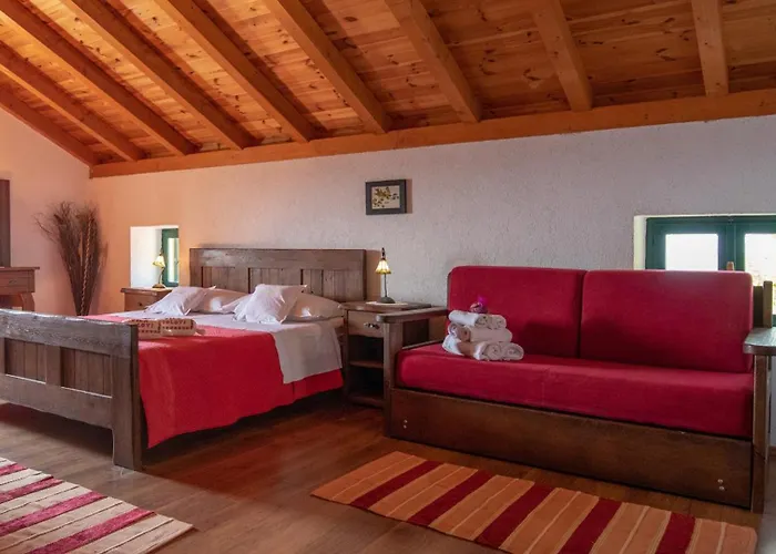 Stolovi With Panorama View By Guide Willa Klek