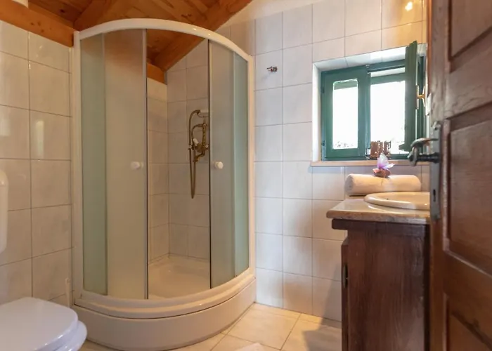 Willa Stolovi With Panorama View By Guide